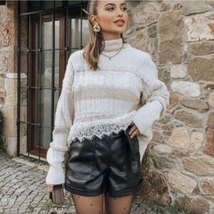 ZARA Cream Alpaca Blend Mock Neck Balloon Sleeve Crochet & Knit Sweater Size Med